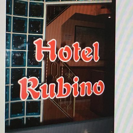 Hotel Rubino Rzym Zewnętrze zdjęcie